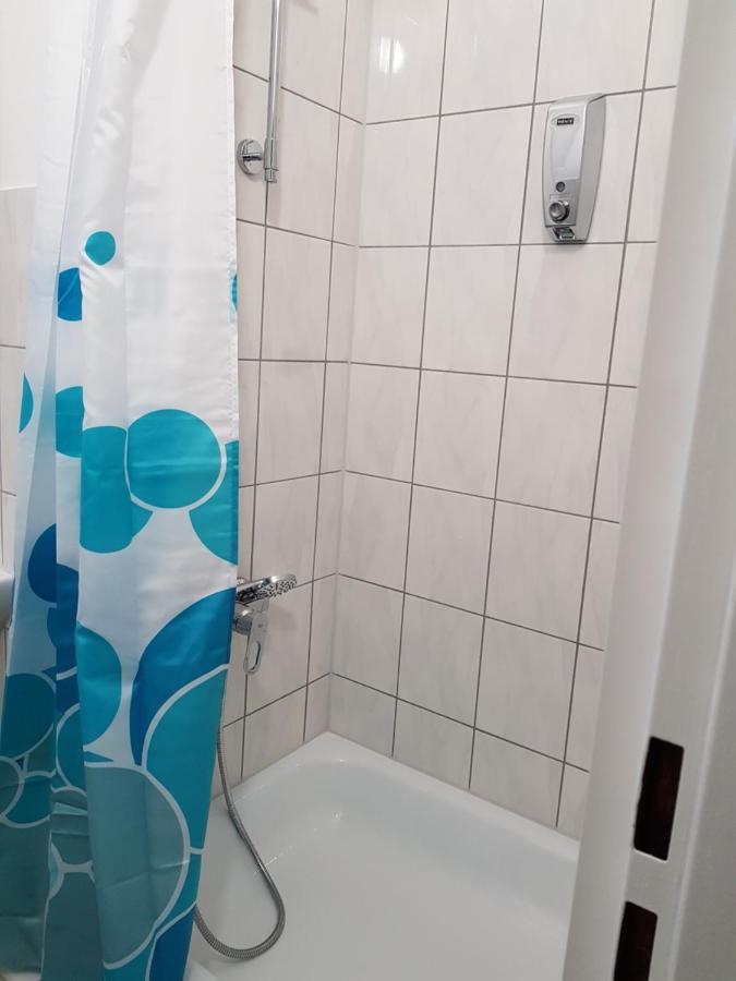 Wohnung In Koeln 1B Екстериор снимка